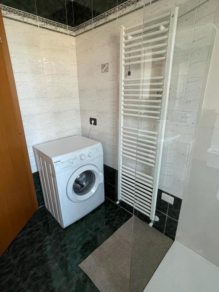 Apartment Sweet Retreat 드로네로 외부 사진